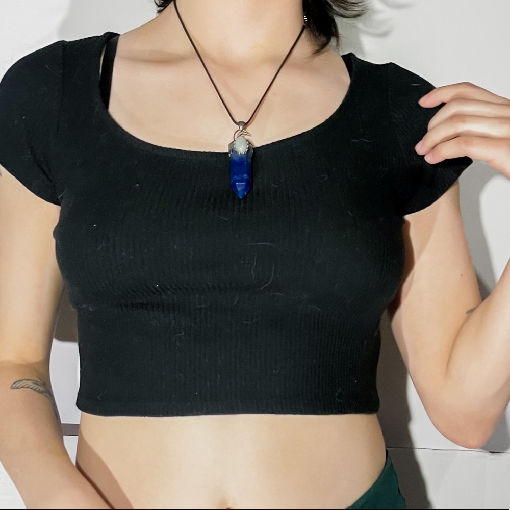 Black ribbed crop top